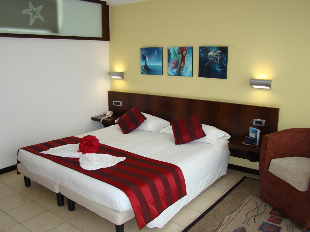 Seapark Spa Resort Giulianova Room photo